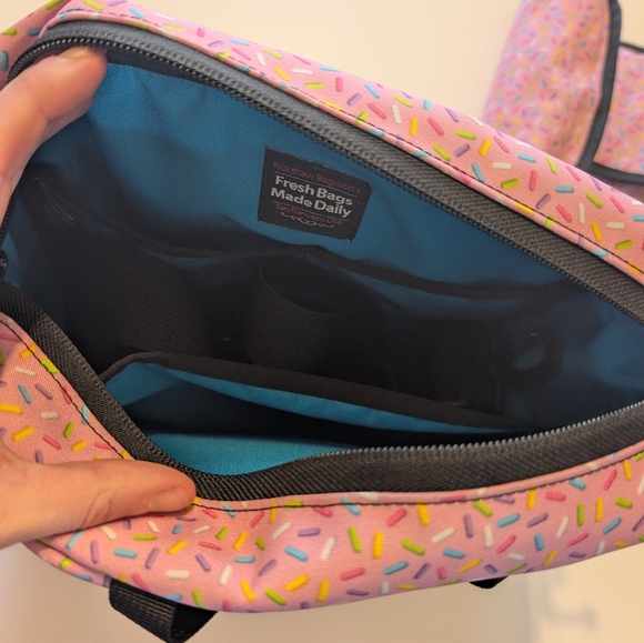 Rickshaw Bag X Retro 51 Sprinkles OP Collab - Picture 5 of 7